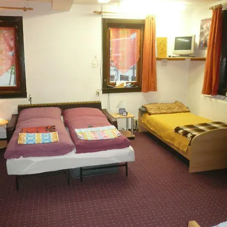 Ferienzimmer * Oberweißbach