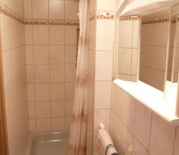 Ferienzimmer * Oberweißbach